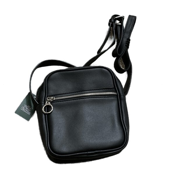 wild fable Bags Wild Fable Zip Closure Crossbody Bag Poshmark